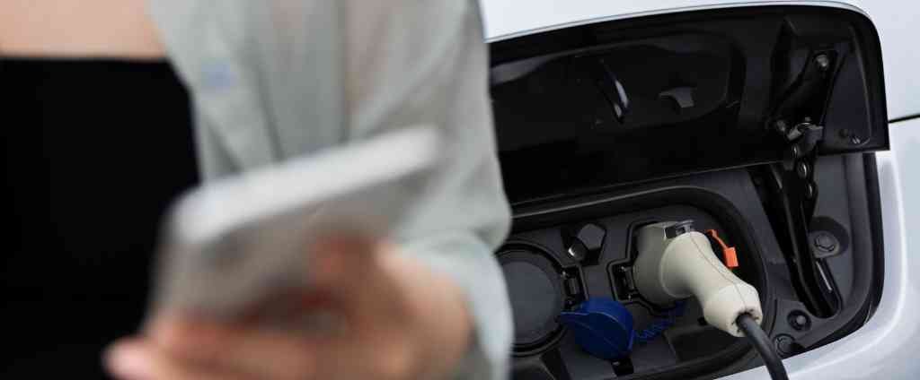 #SITE - CONTAREA GESTÃO E CONTABILIDADE - 1 FAMALICÃO - Dedução de IVA em Viaturas Elétricas Guia Prático 2025 - CONTAREA - GESTÃO E CONTABILIDADE 2025 CONTAREA GESTÃO E CONTABILIDADE - FAMALICÃO - Dedução de IVA em Viaturas Elétricas: Guia Prático 2025